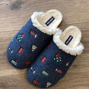 Land’s End Felt Scuff Slippers